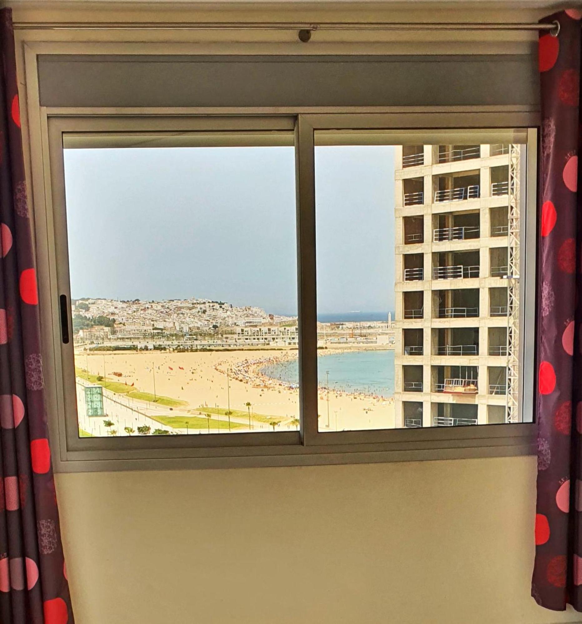 Mont Blanc :Appartement, Vue Sur Mer A 2 Minutes De La Gare. Танжер Стая снимка