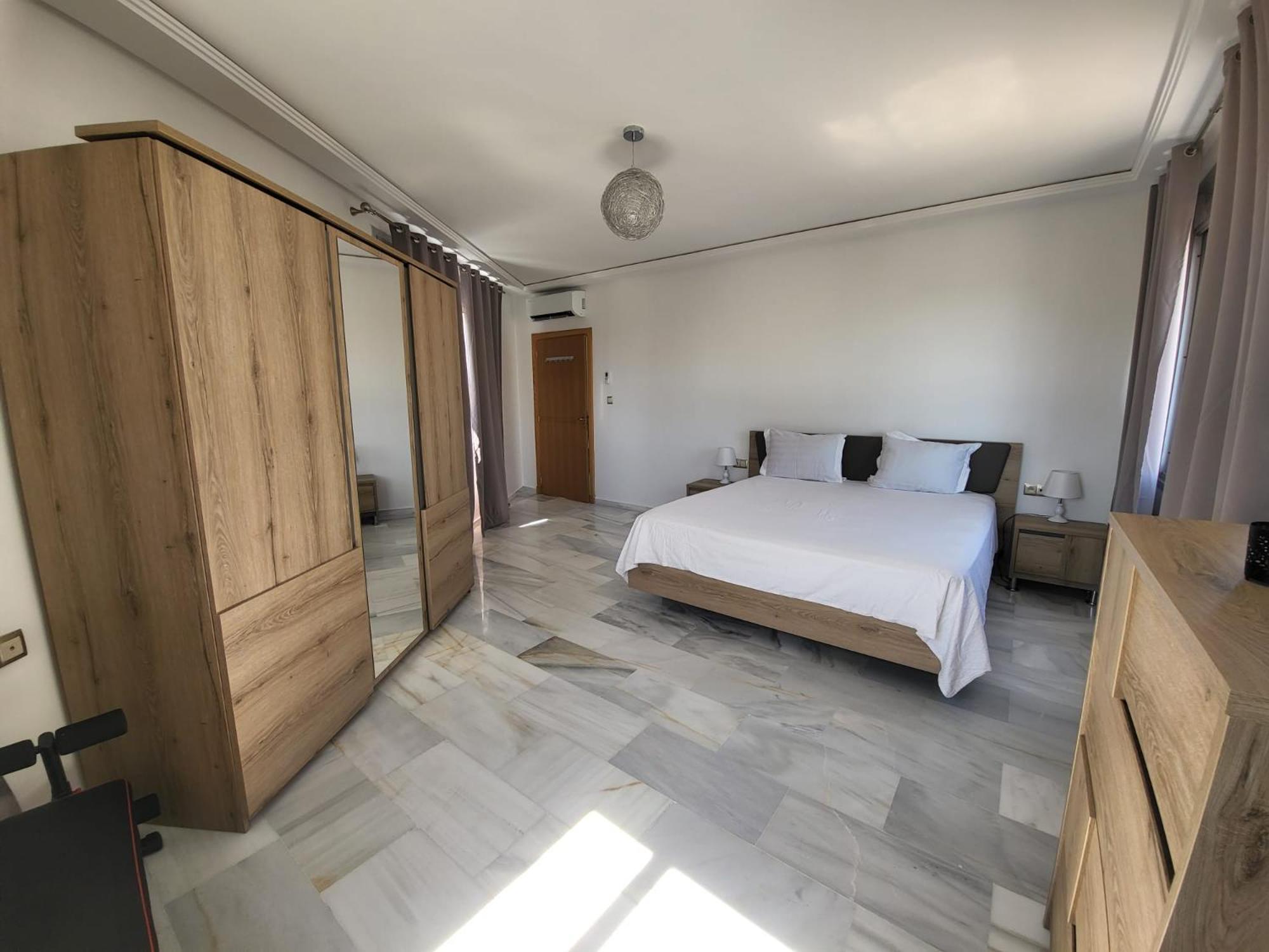 Mont Blanc :Appartement, Vue Sur Mer A 2 Minutes De La Gare. Танжер Екстериор снимка